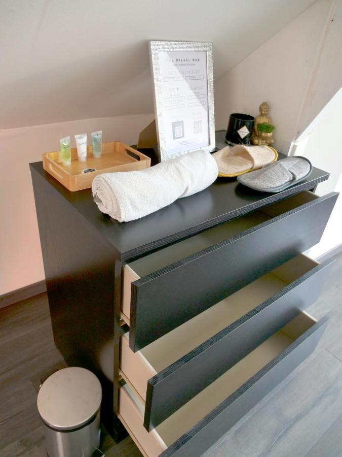 روتردام The Diesel Bed And Breakfast المظهر الخارجي الصورة